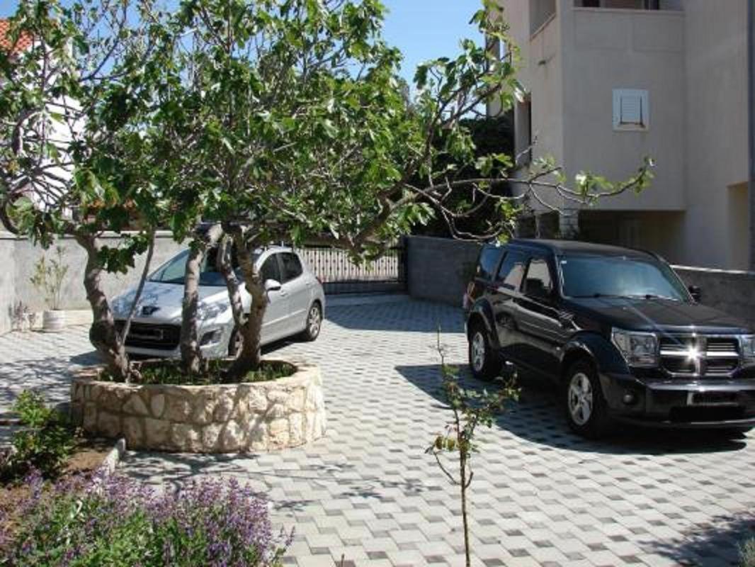 Bruna Apartment ราบ ภายนอก รูปภาพ